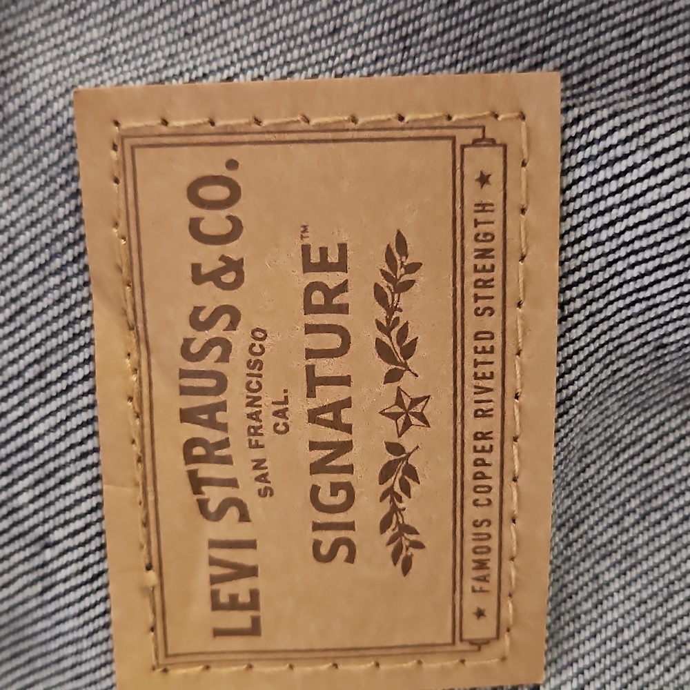 Levi's NWT Black Denim  Trucker Jacket - Picture 4 of 6